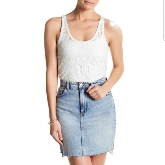 CHASER Lace Racerback Tank - Picture 11 of 11